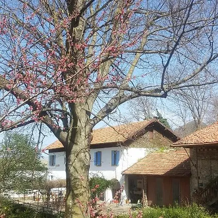 Bed and Breakfast Il Gatto Nero Castelveccana